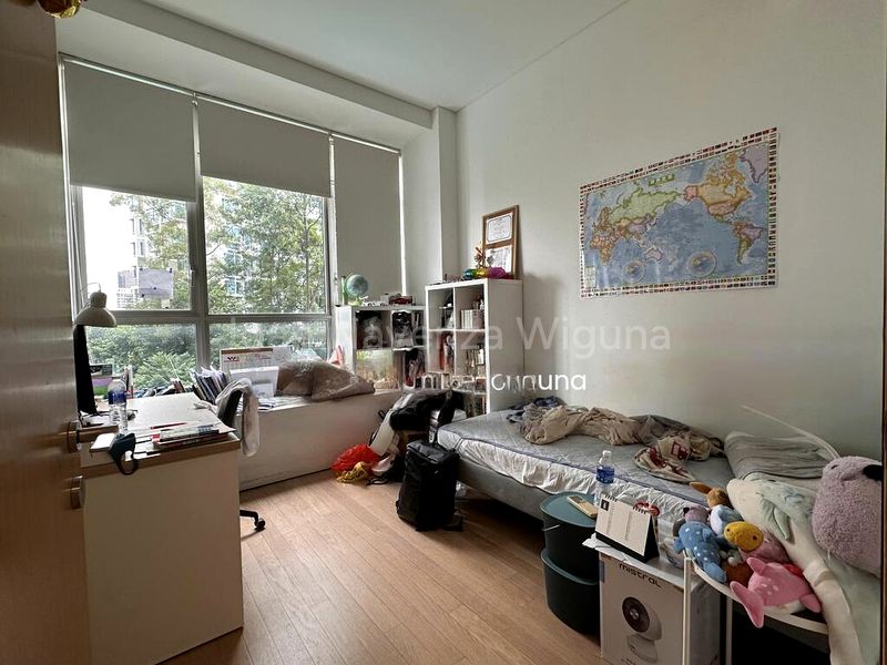 3 Bed Condo for Sale in  The Laurels - Image 3